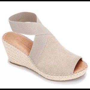 NWT Gentle Soles Colleen espadrille wedge